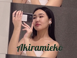 Akiramieko