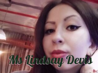 Ms_Lindsay_Devis