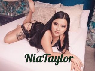NiaTaylor